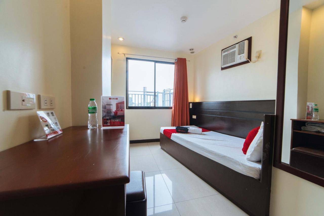 Reddoorz Near Victoria Mall Davao City מראה חיצוני תמונה