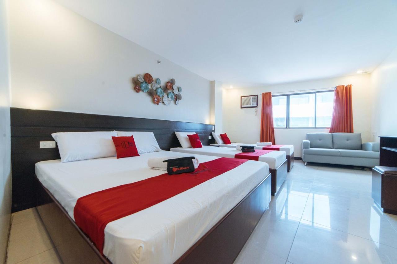 Reddoorz Near Victoria Mall Davao City מראה חיצוני תמונה