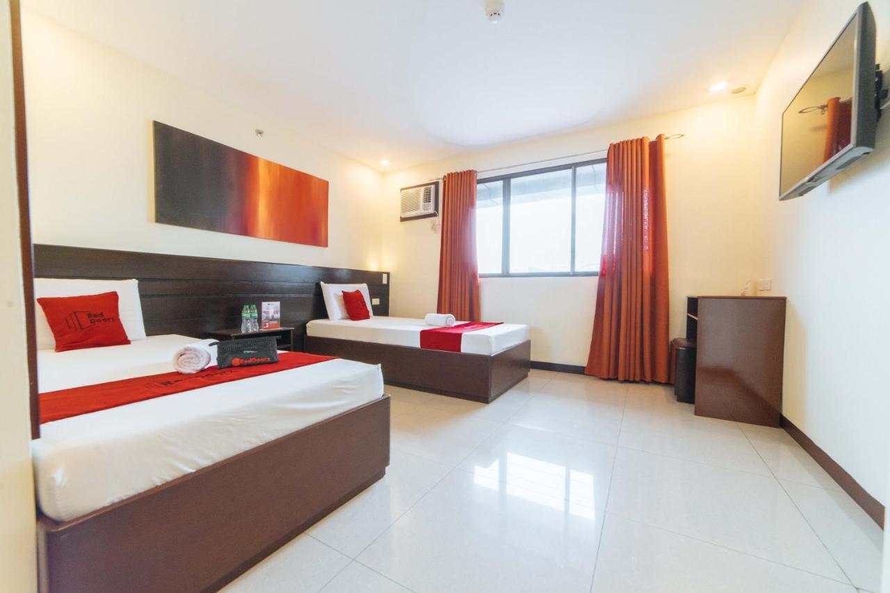 Reddoorz Near Victoria Mall Davao City מראה חיצוני תמונה
