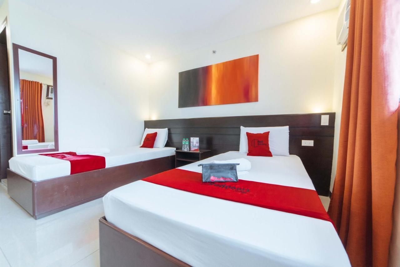 Reddoorz Near Victoria Mall Davao City מראה חיצוני תמונה